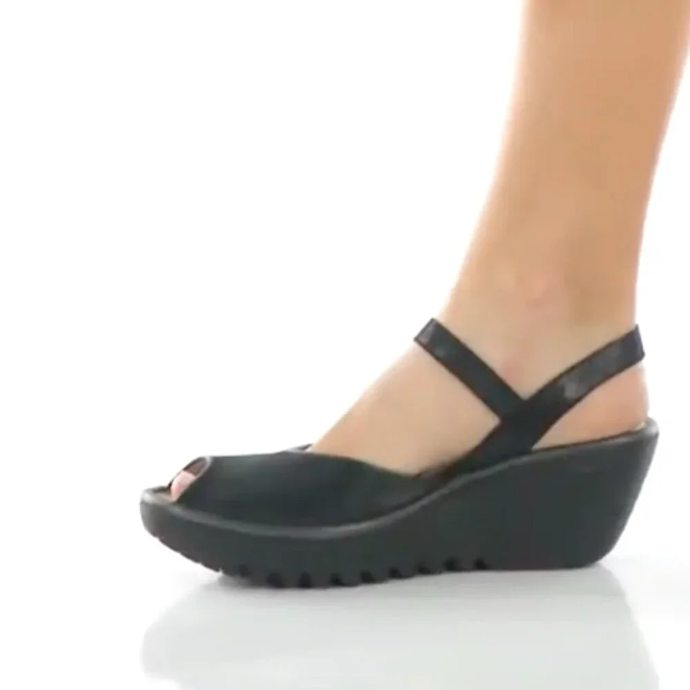 Fly London Yora Women's Black Leather Wedge Sandals Rubber Sole sz. 40